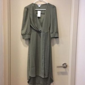 Bar III country blossom olive faux wrap hi-low dress size 4 NWT